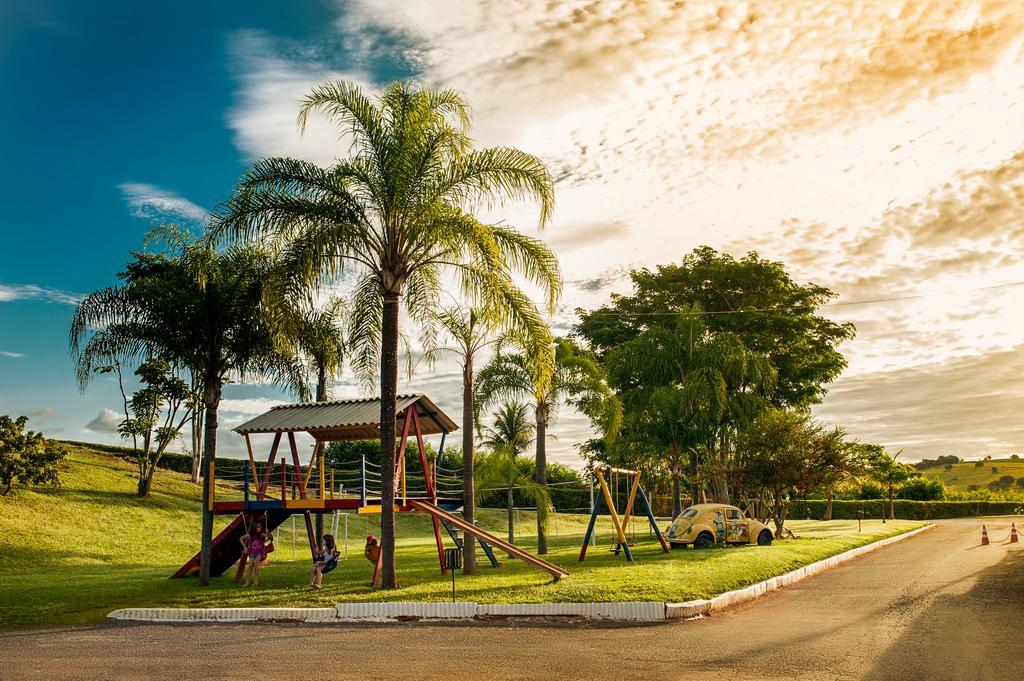 Interlagos Hotel Guapé Buitenkant foto